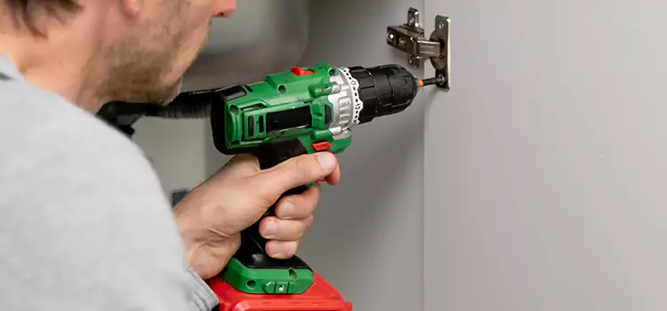 Commercial Door Hinge Repair Navarre