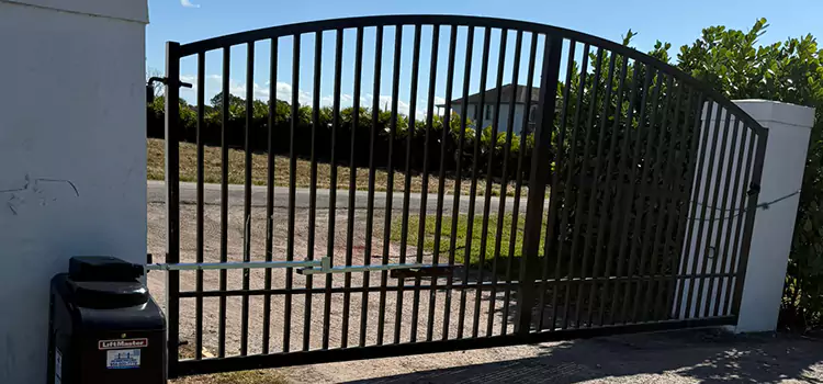 Driveway Fence Repair Navarre