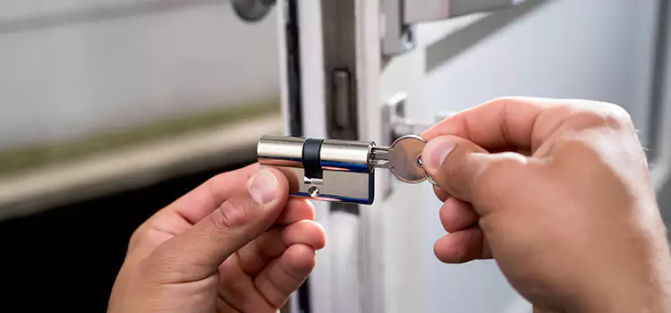 Lock Change Locksmiths Navarre